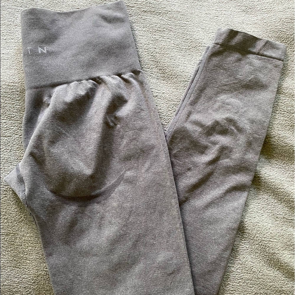 NVGTN leggings